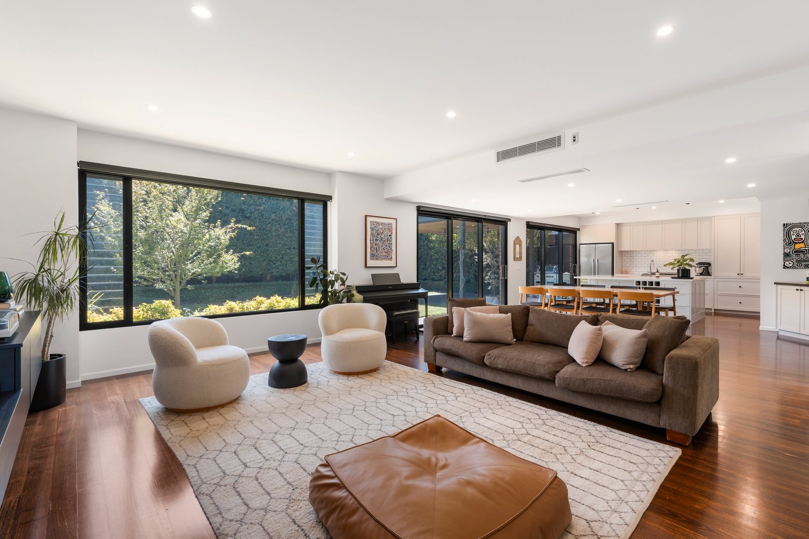 Real Estate and Property in 15 Brooklyn Avenue, Caulfield South, VIC