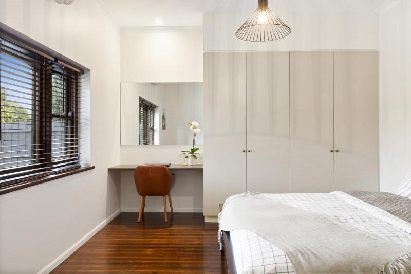 Real Estate and Property in 15 Brooklyn Avenue, Caulfield South, VIC