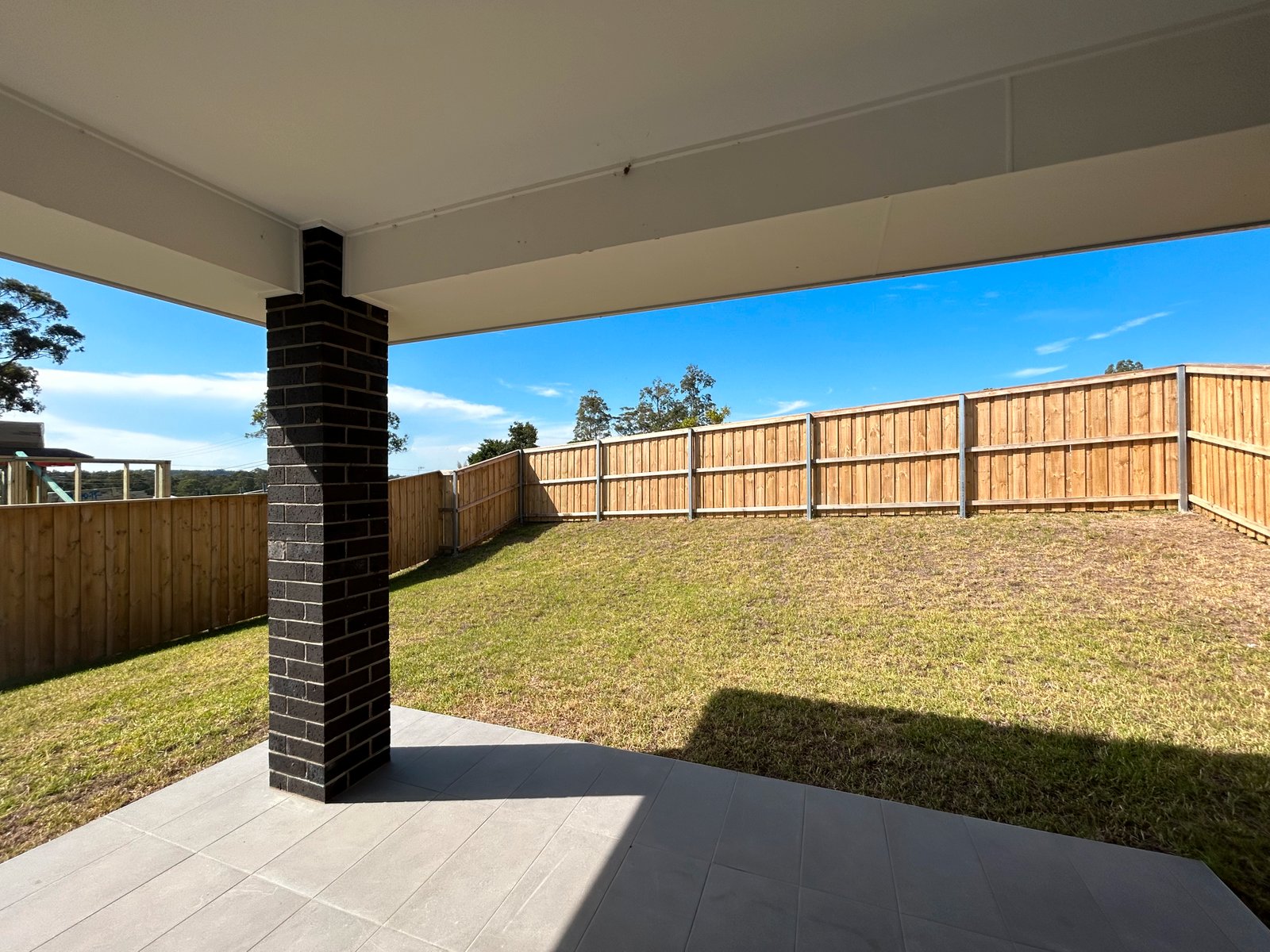 15 Brown St  Bellbird 13