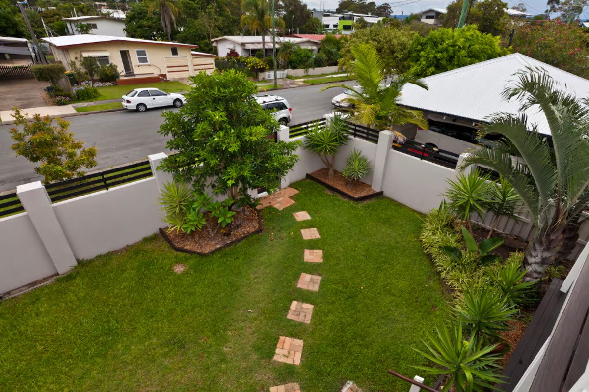 15 Bunyip Street Burleigh Heads 19