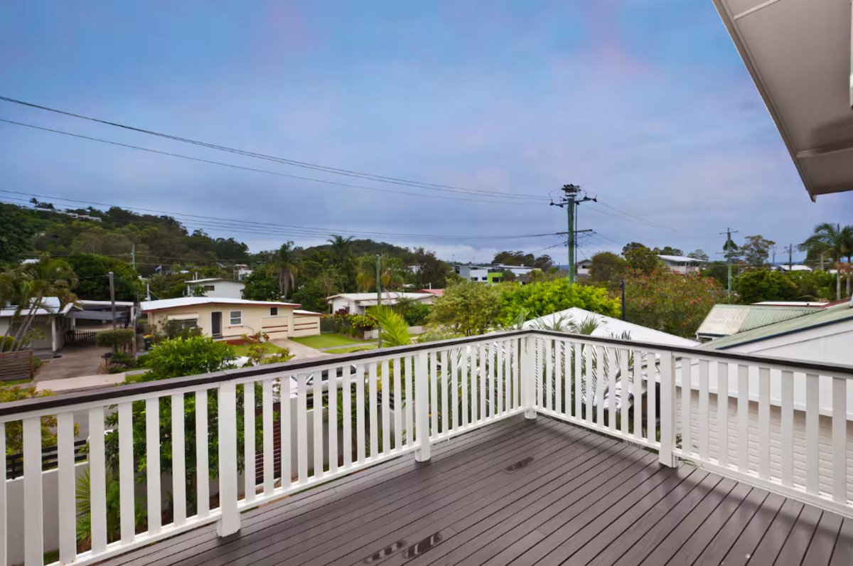 15 Bunyip Street Burleigh Heads 21