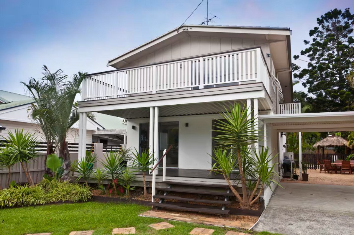 15 Bunyip Street Burleigh Heads 22