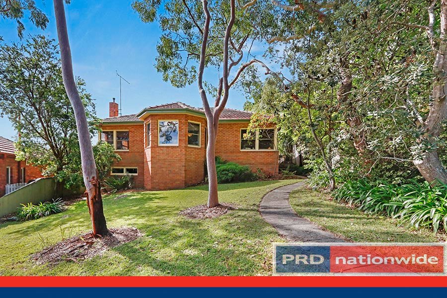 15 Burke Crescent OATLEY 1