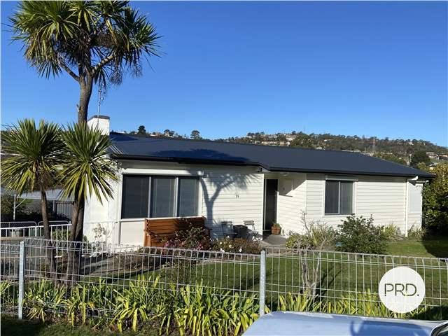 15 Burton Street GLENORCHY 1