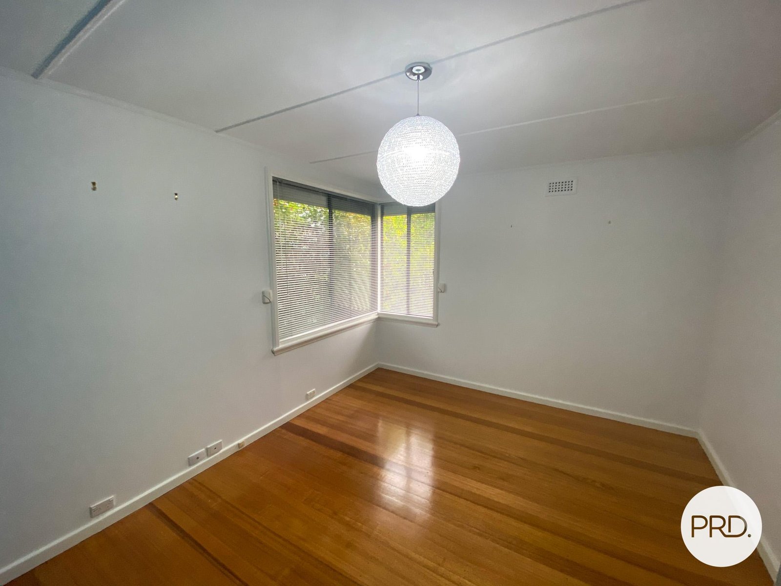 15 Burton Street GLENORCHY 6