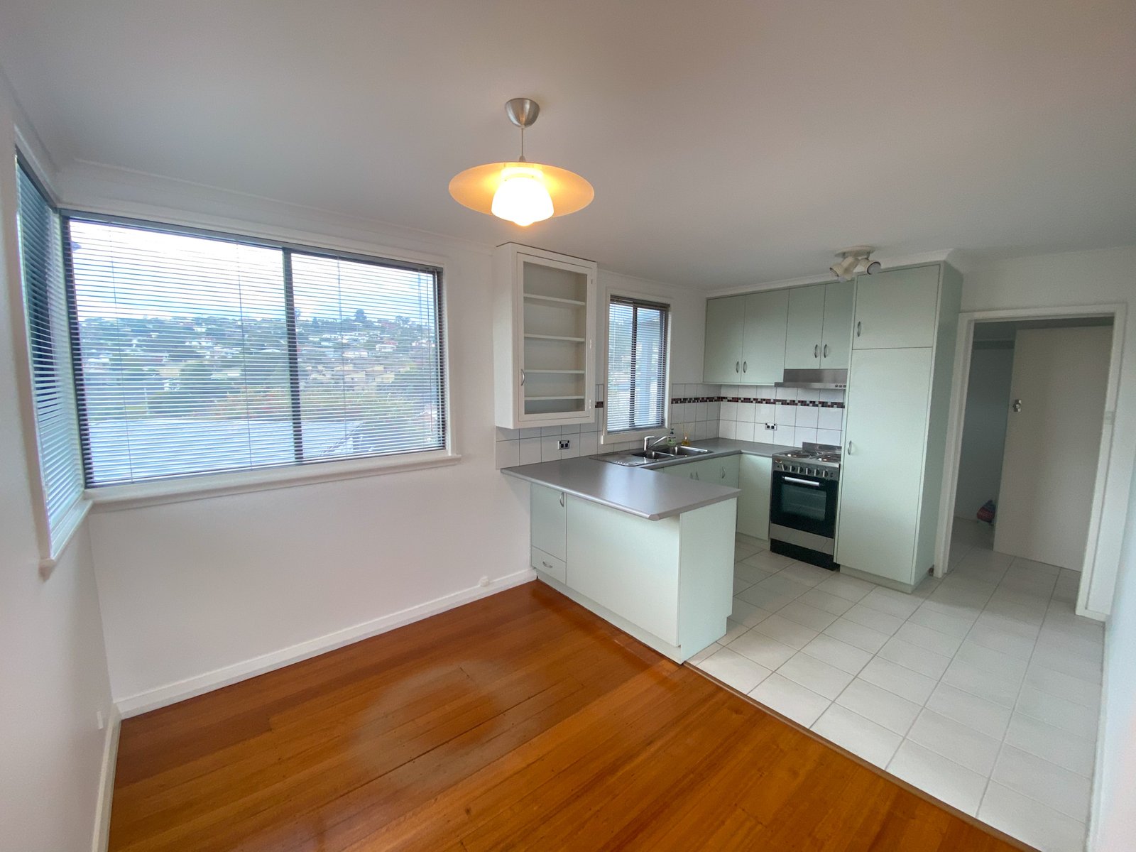 15 Burton Street GLENORCHY 4