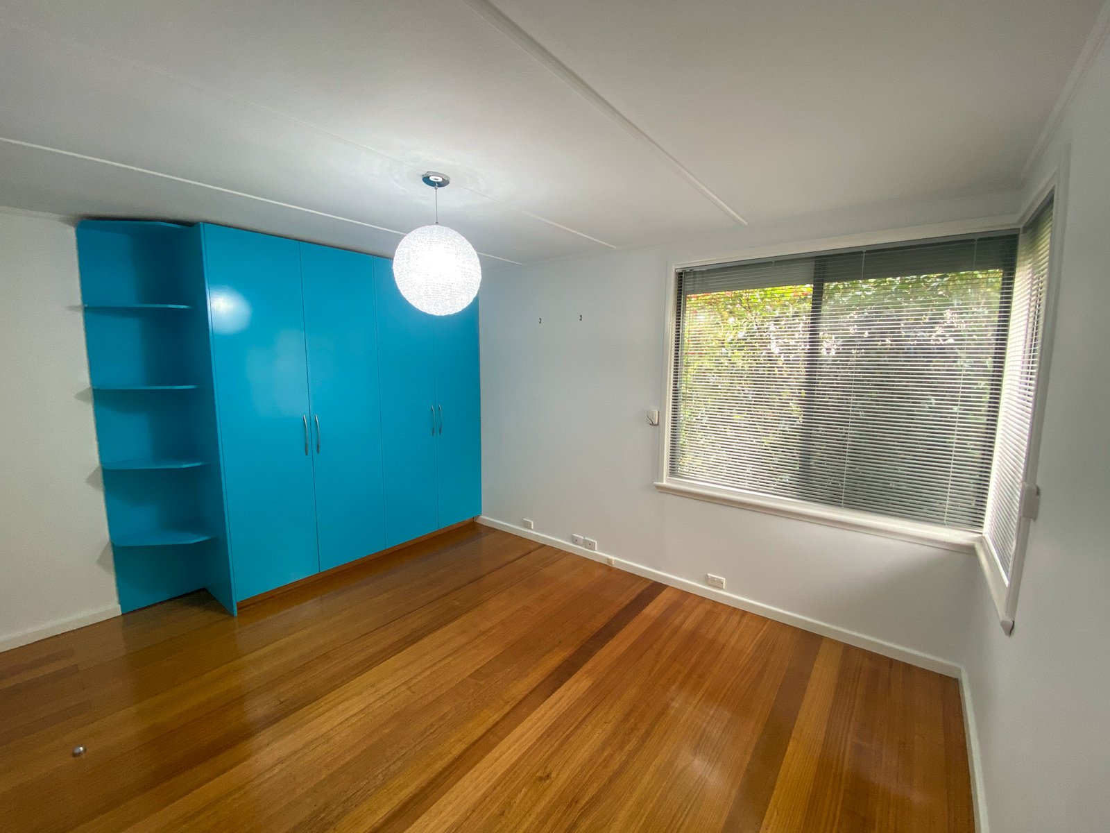 15 Burton Street GLENORCHY 7