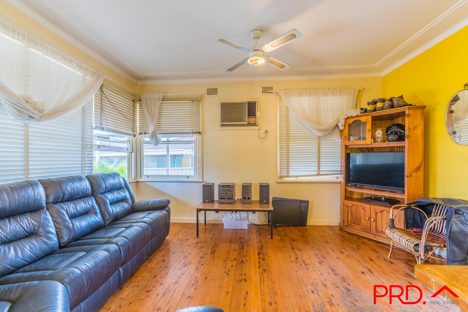 15 Cambridge Street TAMWORTH 3