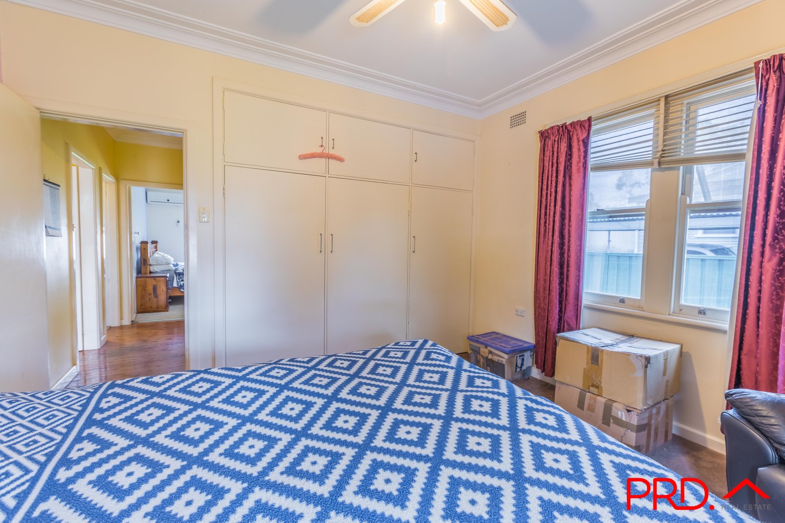 15 Cambridge Street TAMWORTH 9