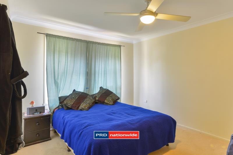 15 Campbell Road TAMWORTH 5