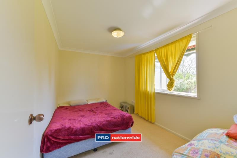 15 Campbell Road TAMWORTH 6