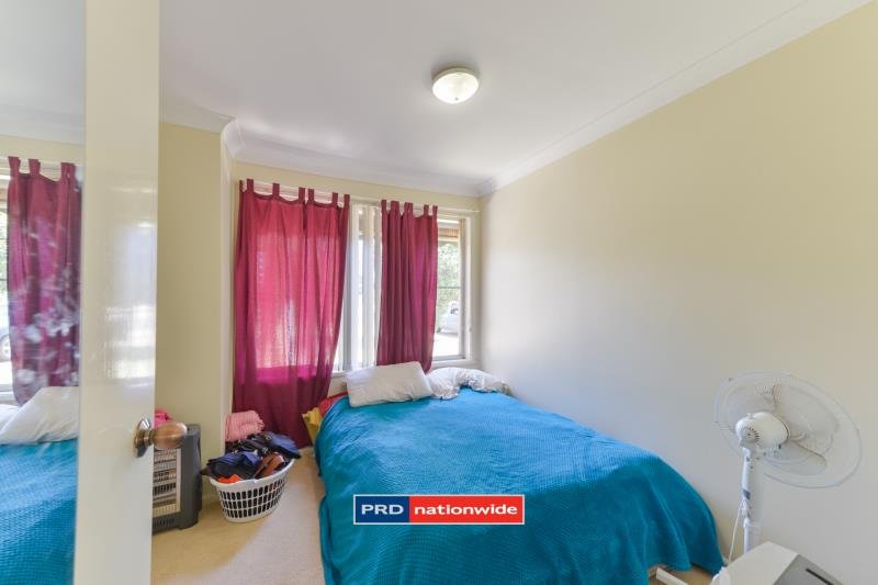 15 Campbell Road TAMWORTH 7
