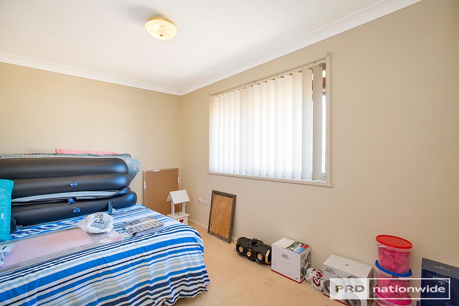 15 Campbell Road TAMWORTH 7