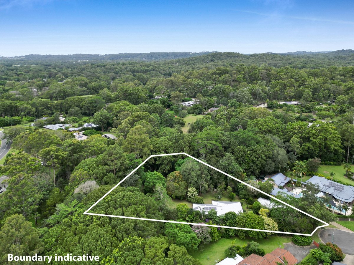 15 Camphorlaurel Court Tallebudgera Valley 2