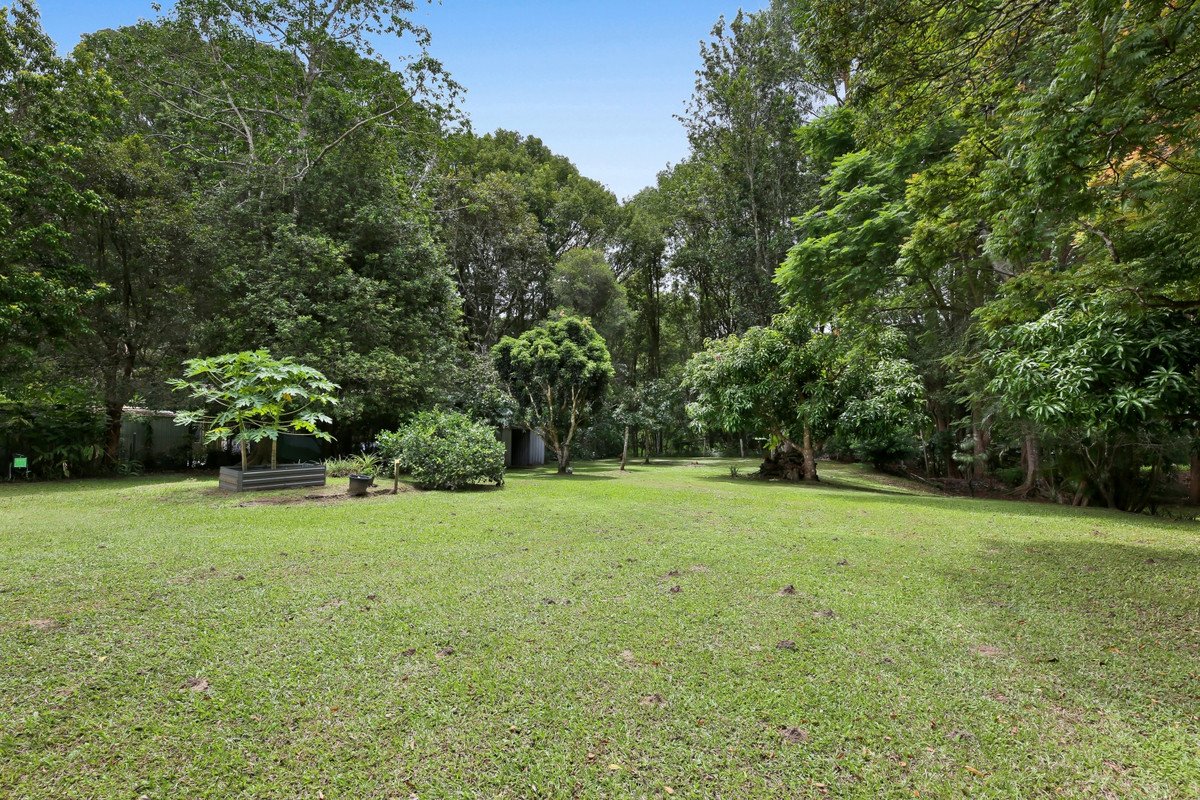 15 Camphorlaurel Court Tallebudgera Valley 7