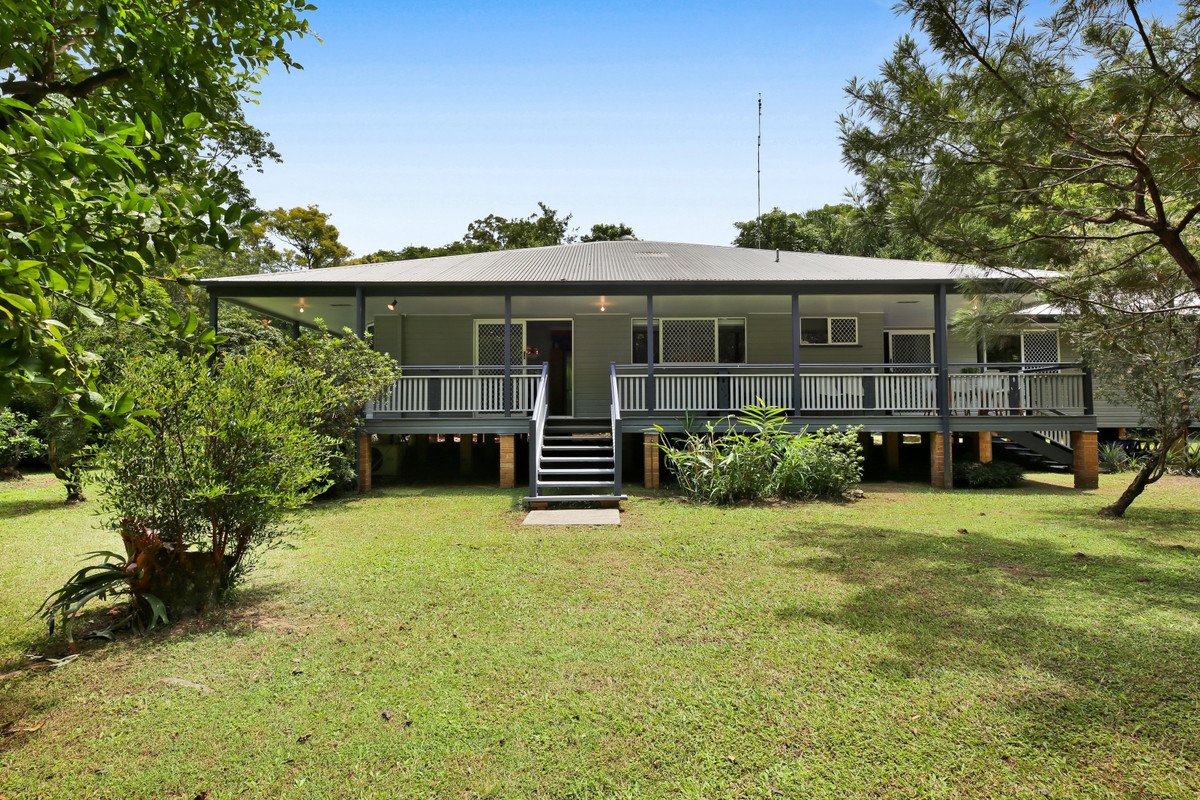 15 Camphorlaurel Court Tallebudgera Valley 17