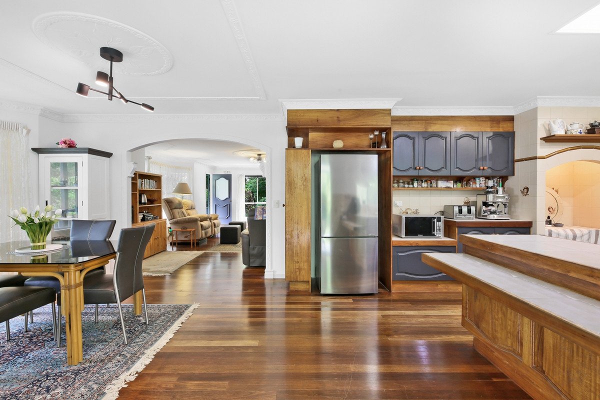 15 Camphorlaurel Court Tallebudgera Valley 3