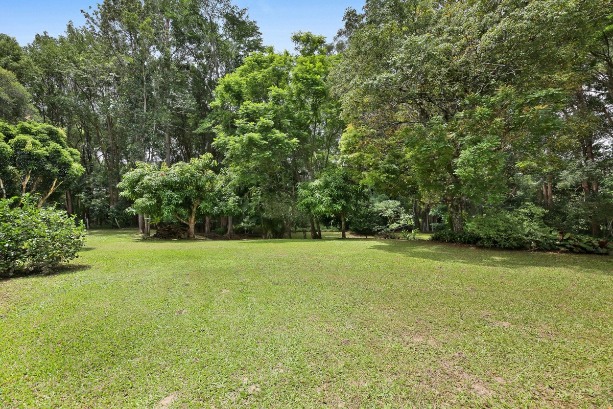 15 Camphorlaurel Court Tallebudgera Valley 21