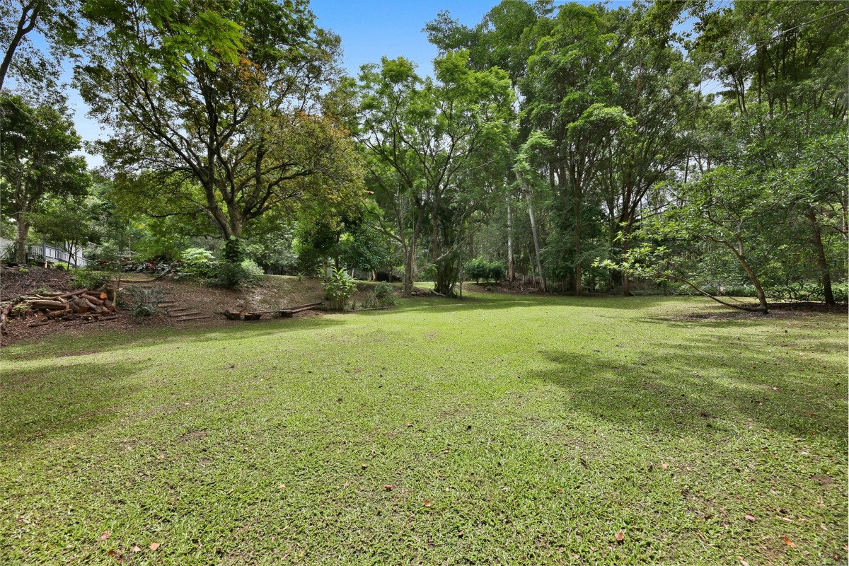 15 Camphorlaurel Court Tallebudgera Valley 22