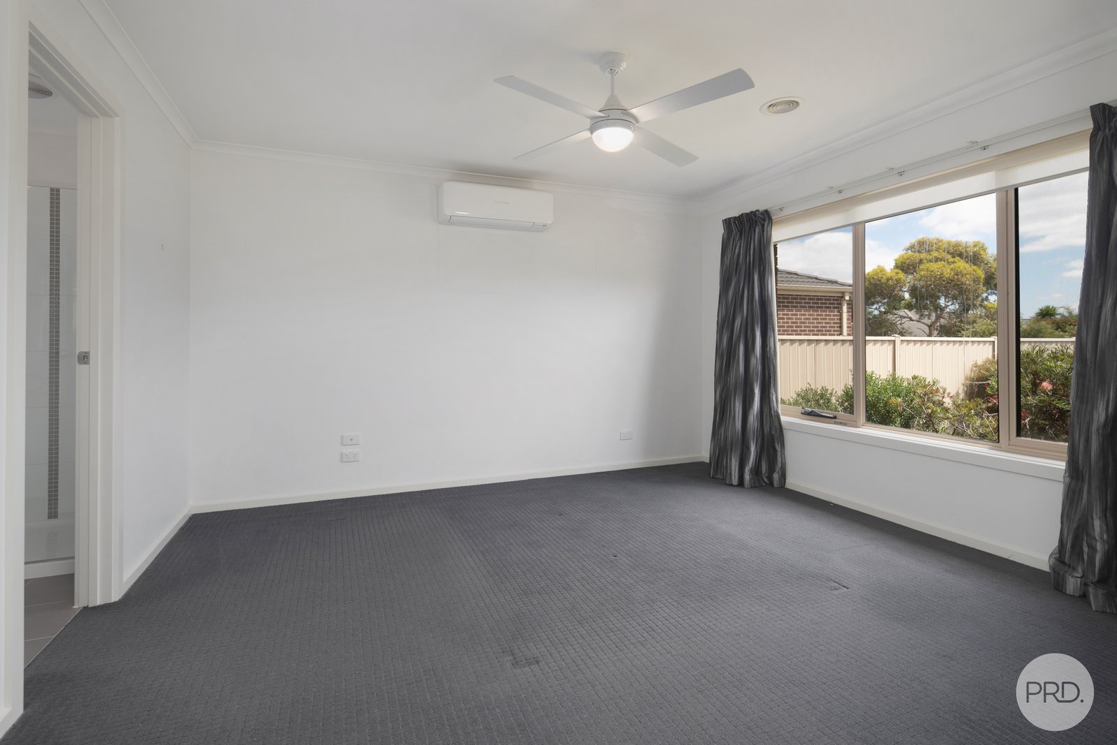 15 Canadian Crescent CANADIAN 2