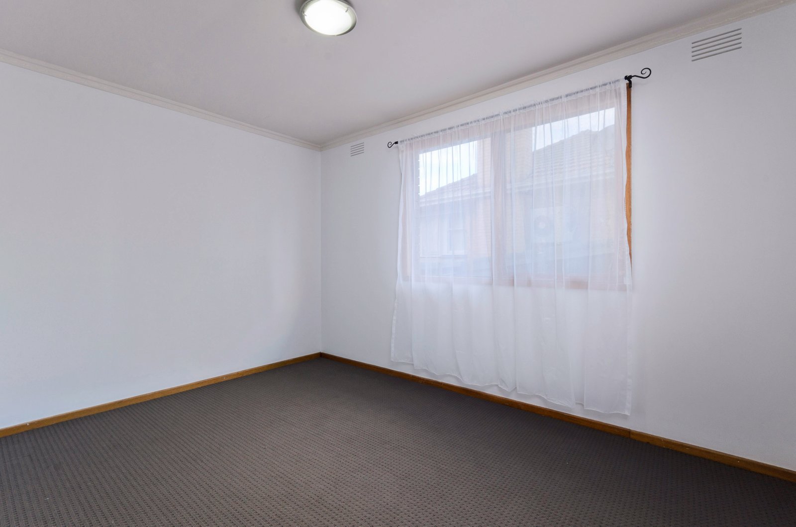 Gallery: 1/5 Cara Road