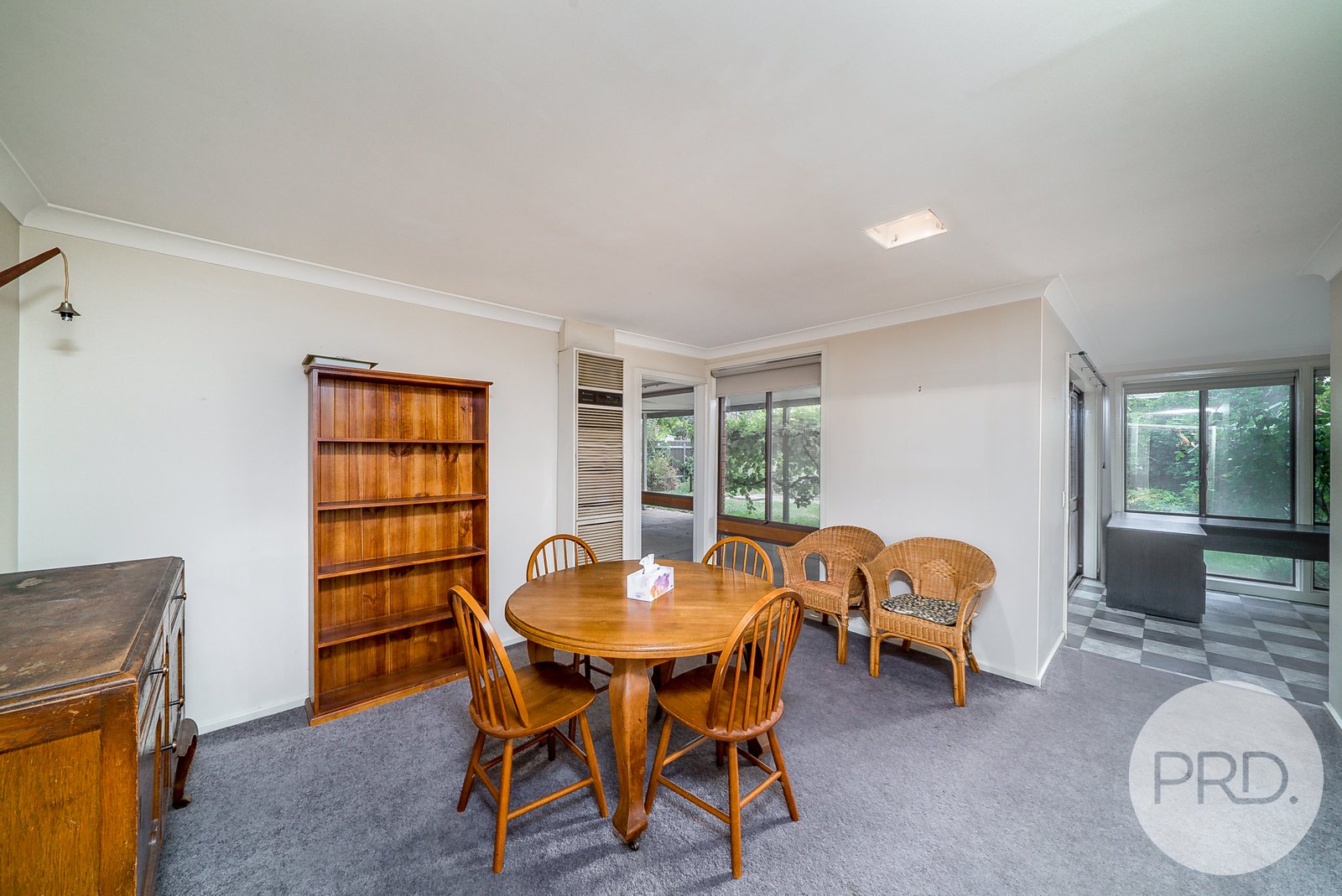 15 Carmody Street KOORINGAL 8