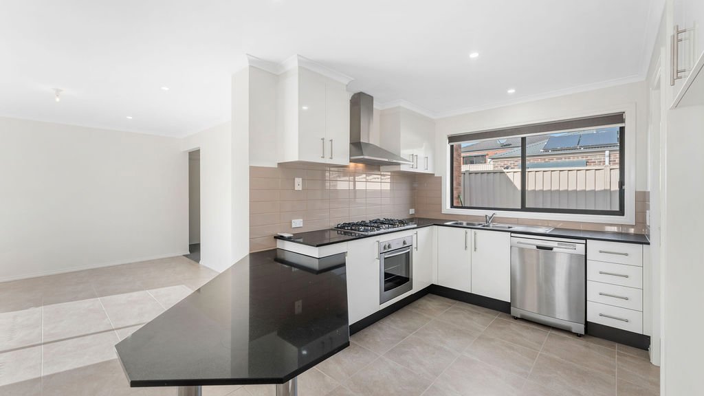 Gallery: 15 Cecile Court