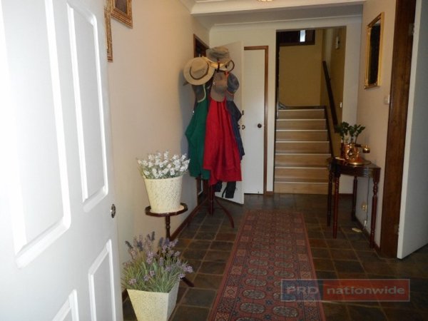 15 Cedar Crescent TUMUT 9
