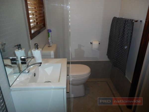 15 Cedar Crescent TUMUT 12
