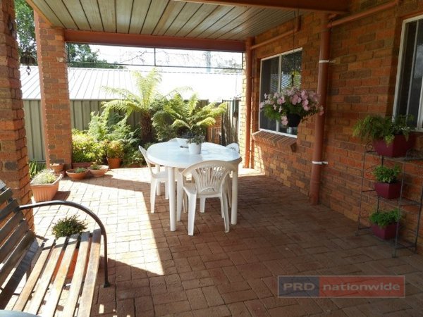 15 Cedar Crescent TUMUT 16