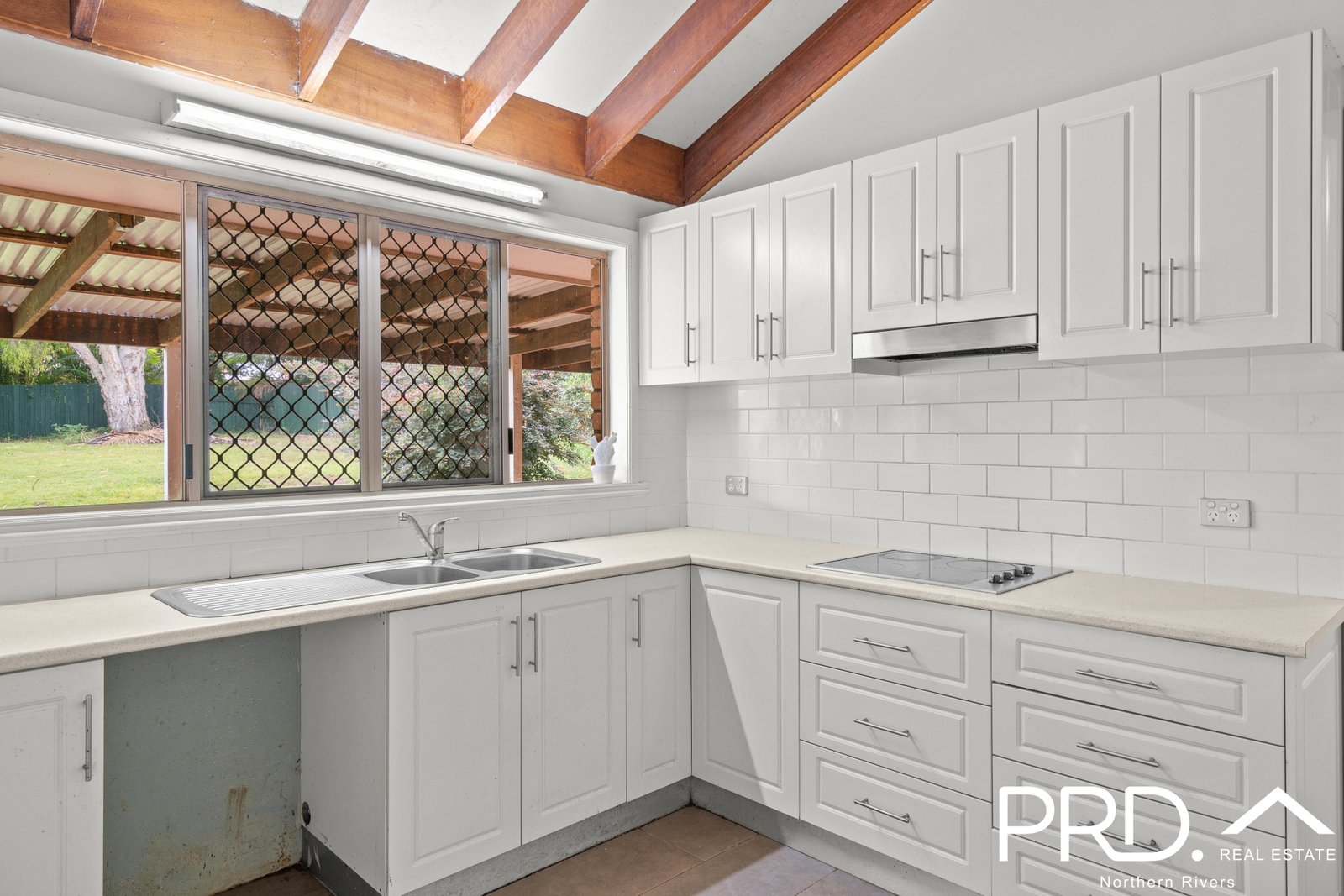 15 Cedar Drive DUNOON 8