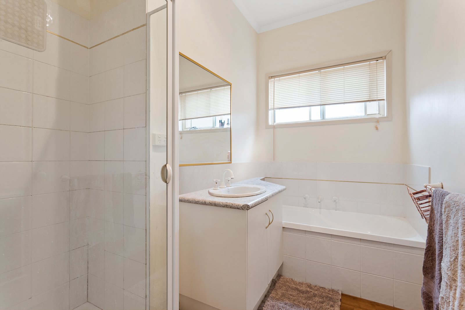 15 Chantelle Court KANGAROO FLAT 5