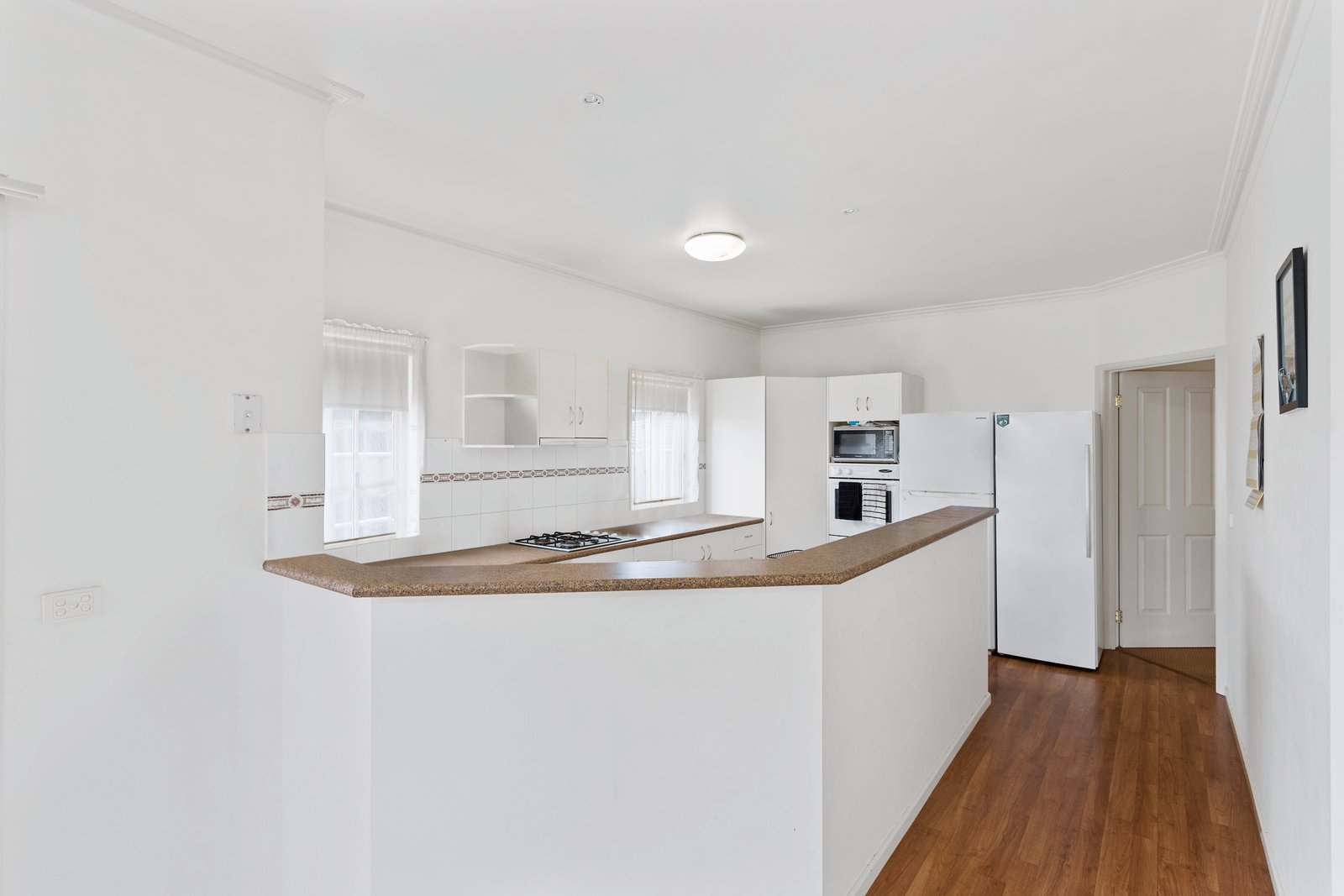15 Chantelle Court KANGAROO FLAT 10