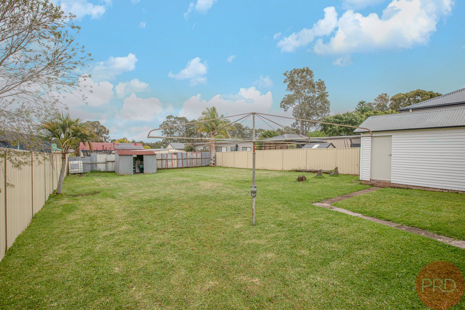 15 Chaucer Street BERESFIELD 12