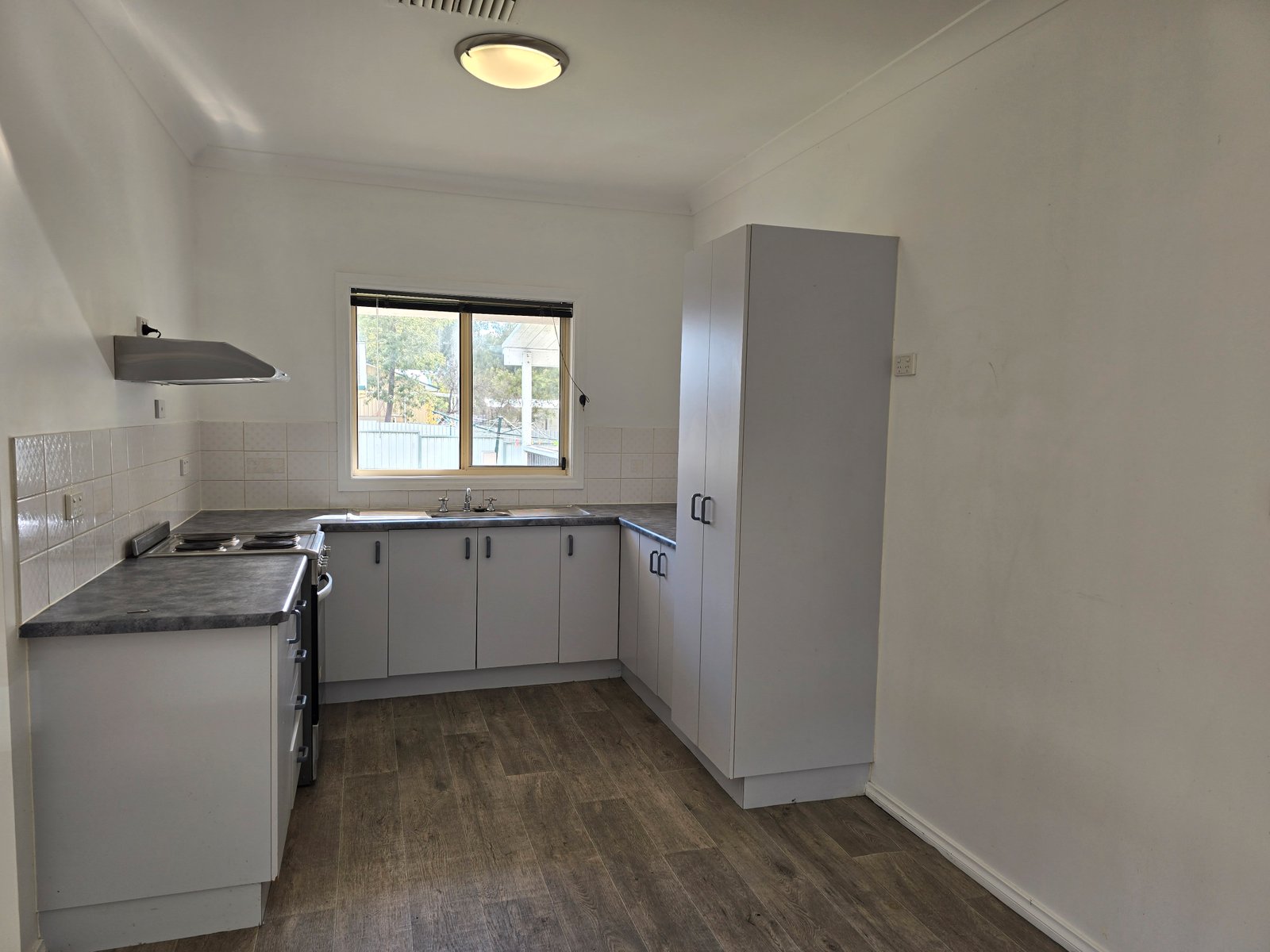 15 Chelmsford Street KOOTINGAL 2