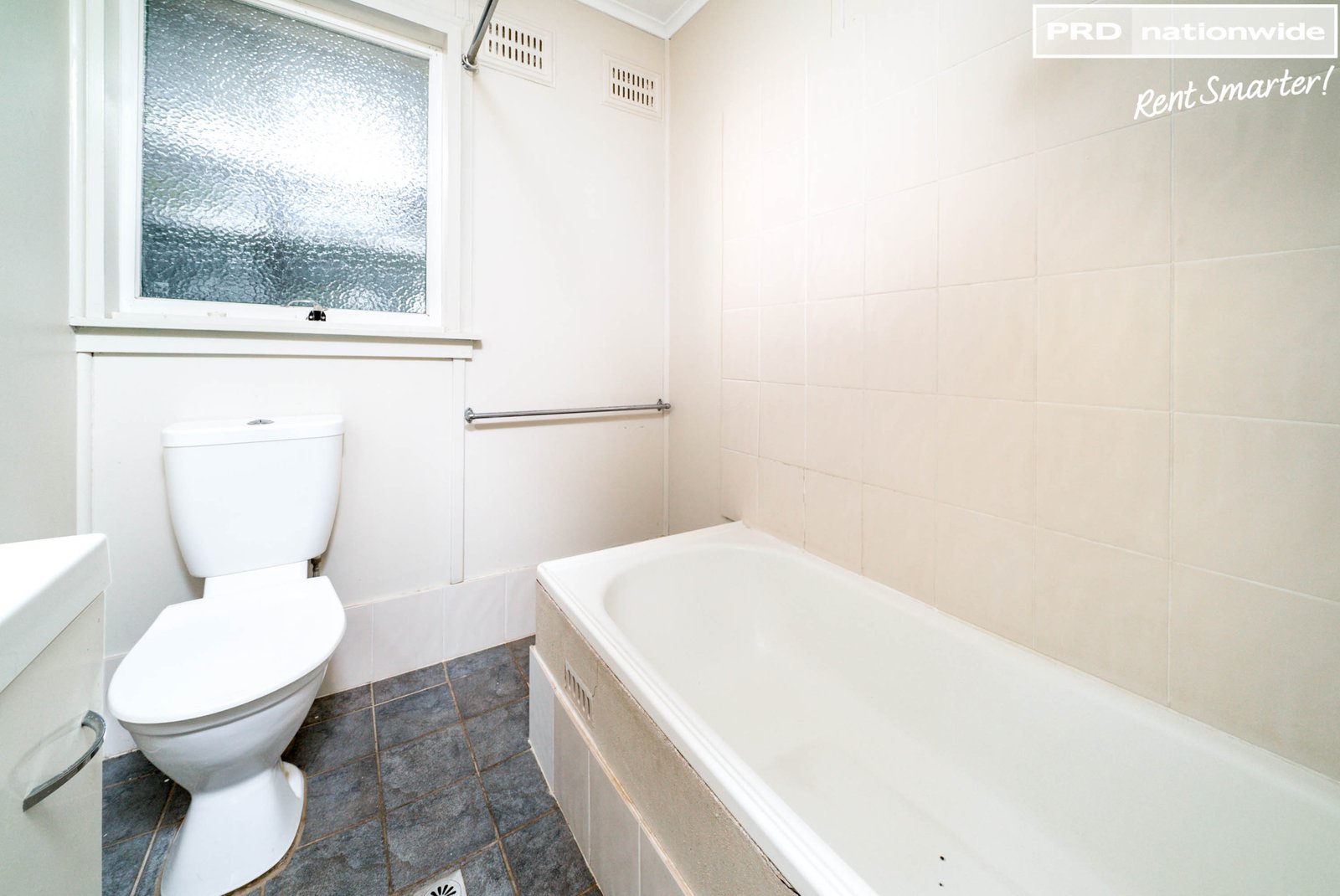 15 Chifley Crescent KOORINGAL 7