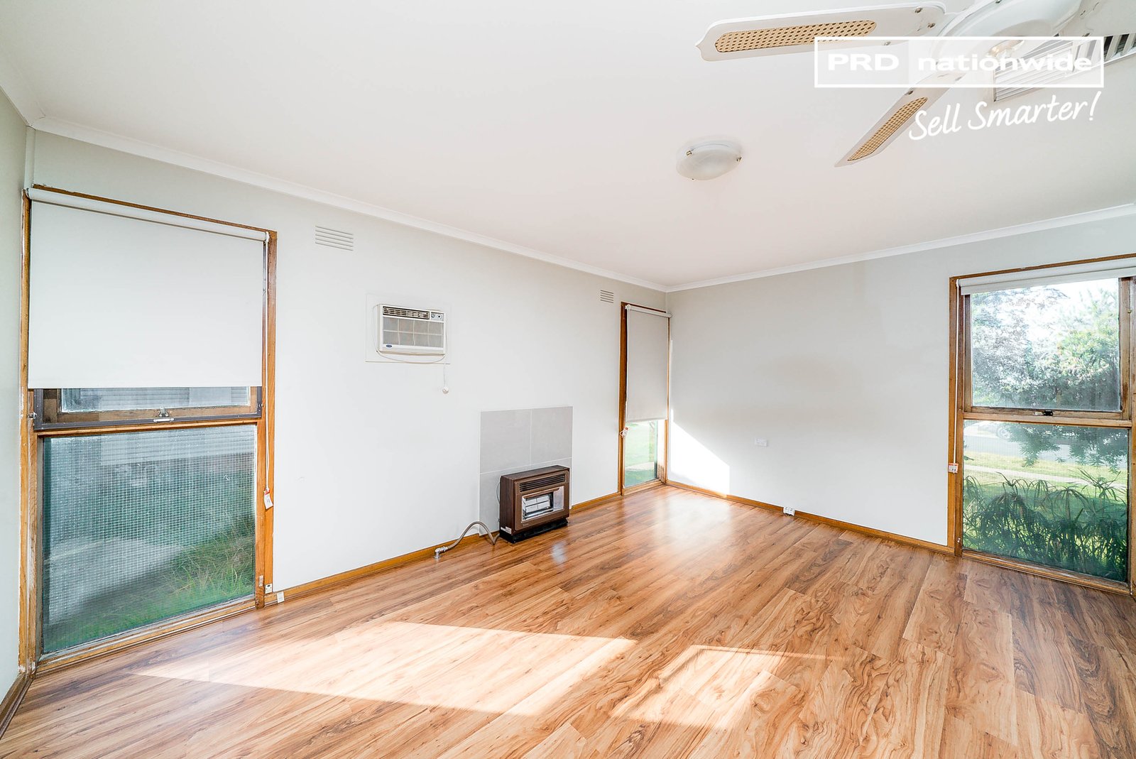 15 Chifley Crescent KOORINGAL 1