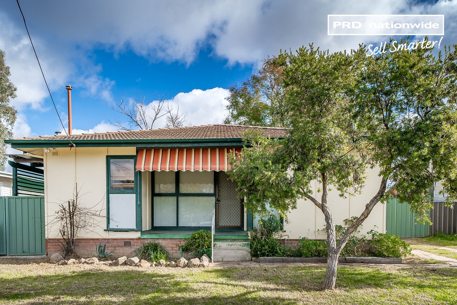 15 Chifley Crescent KOORINGAL 3