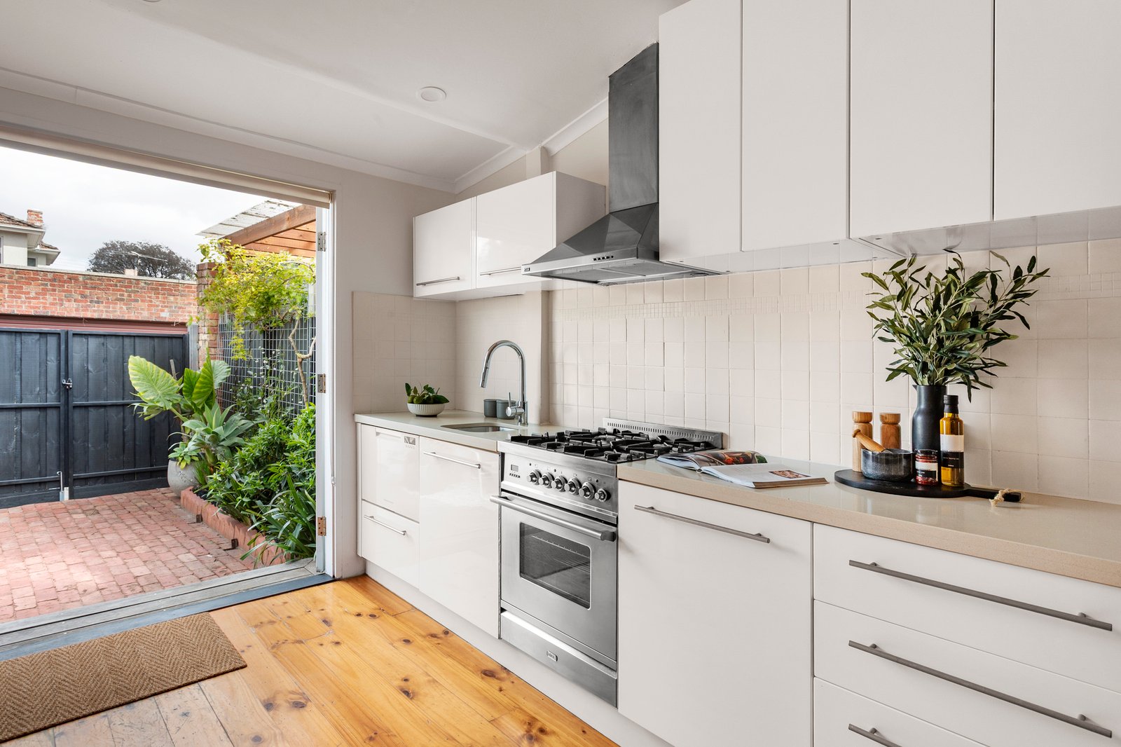 Real Estate and Property in 15 Chusan Street, Balaclava, VIC