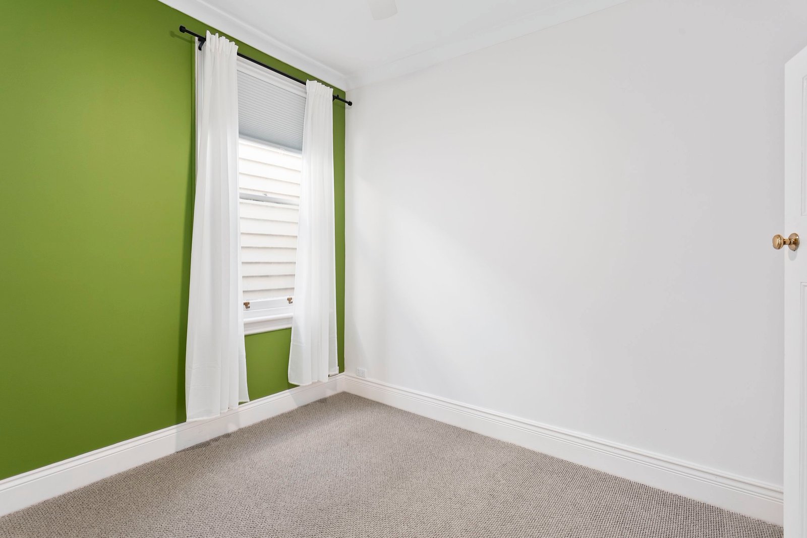 Real Estate and Property in 15 Chusan Street, Balaclava, VIC