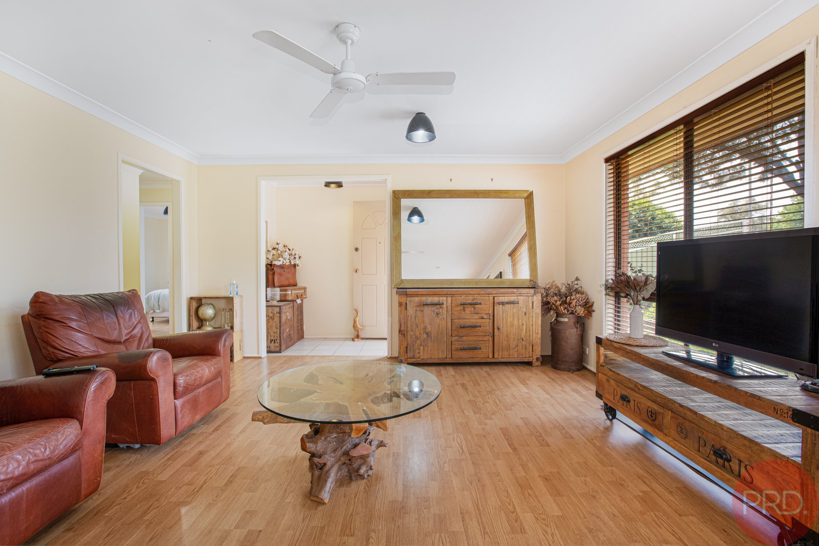 15 Clayton Crescent RUTHERFORD 2