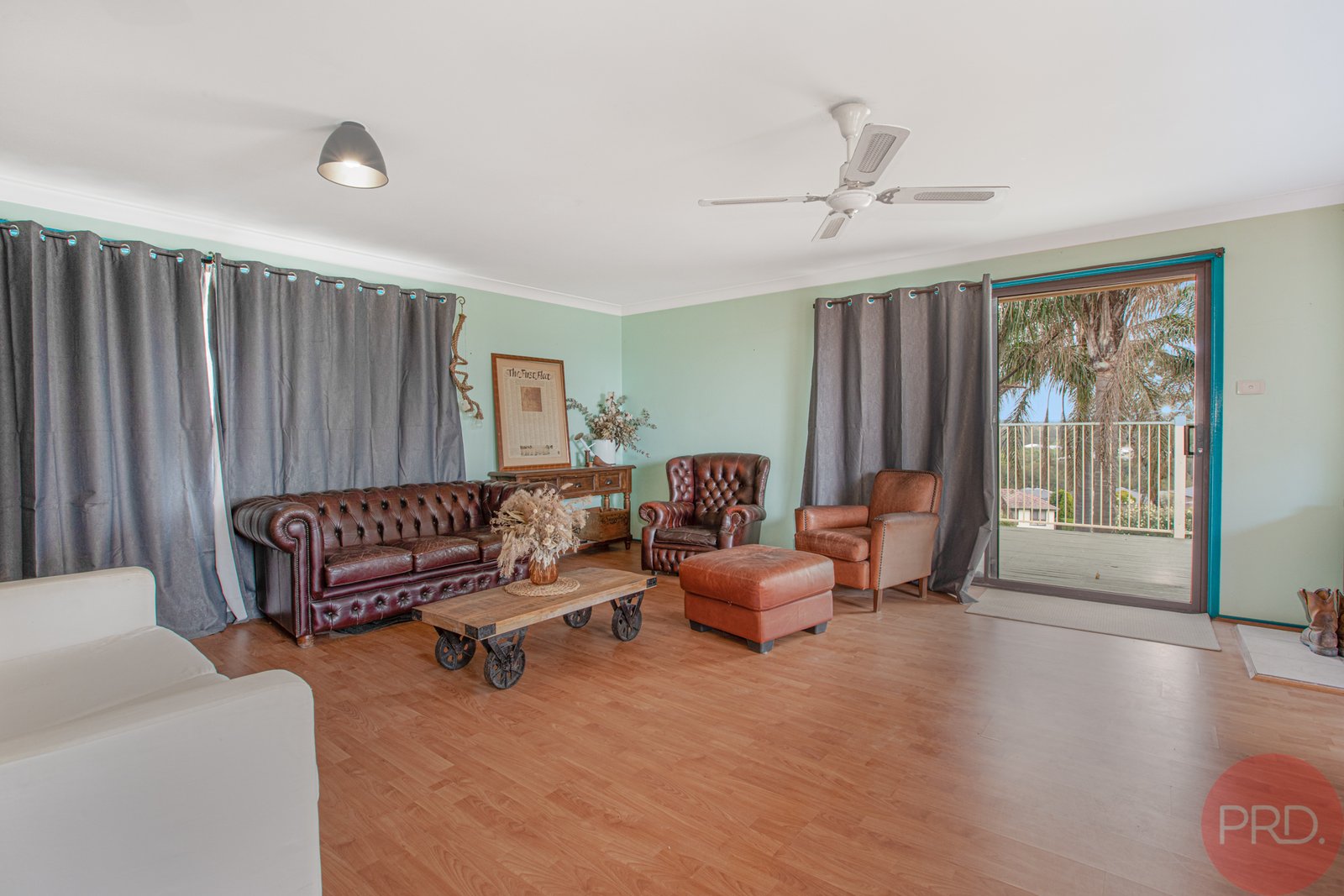 15 Clayton Crescent RUTHERFORD 9