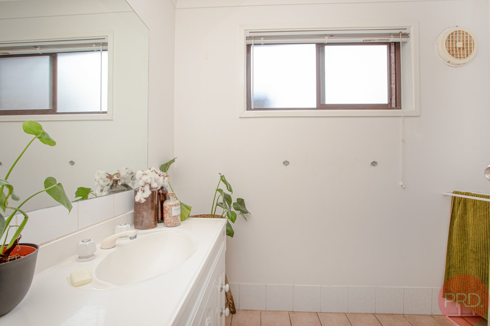 15 Clayton Crescent RUTHERFORD 17