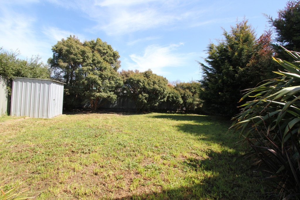 15 Clifton Street DELACOMBE 11