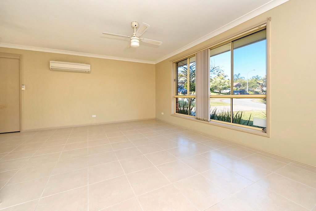 15 Clonmeen Cct  ANNA BAY 3