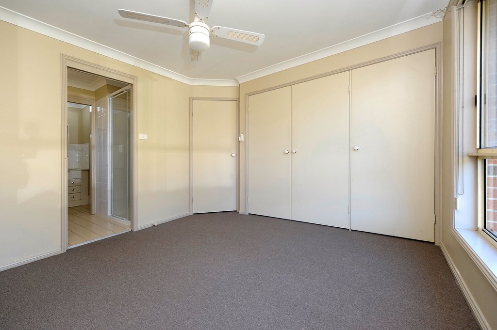 15 Clonmeen Cct  ANNA BAY 17