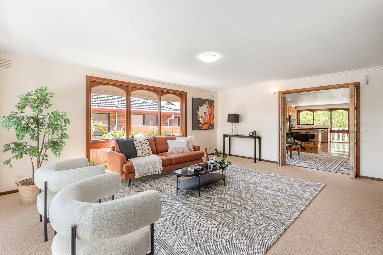 15 Cloverdale Close, Burwood East, 3151