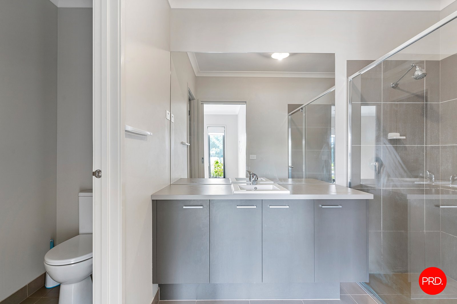 15 Cloverfields Cres  EPSOM 8