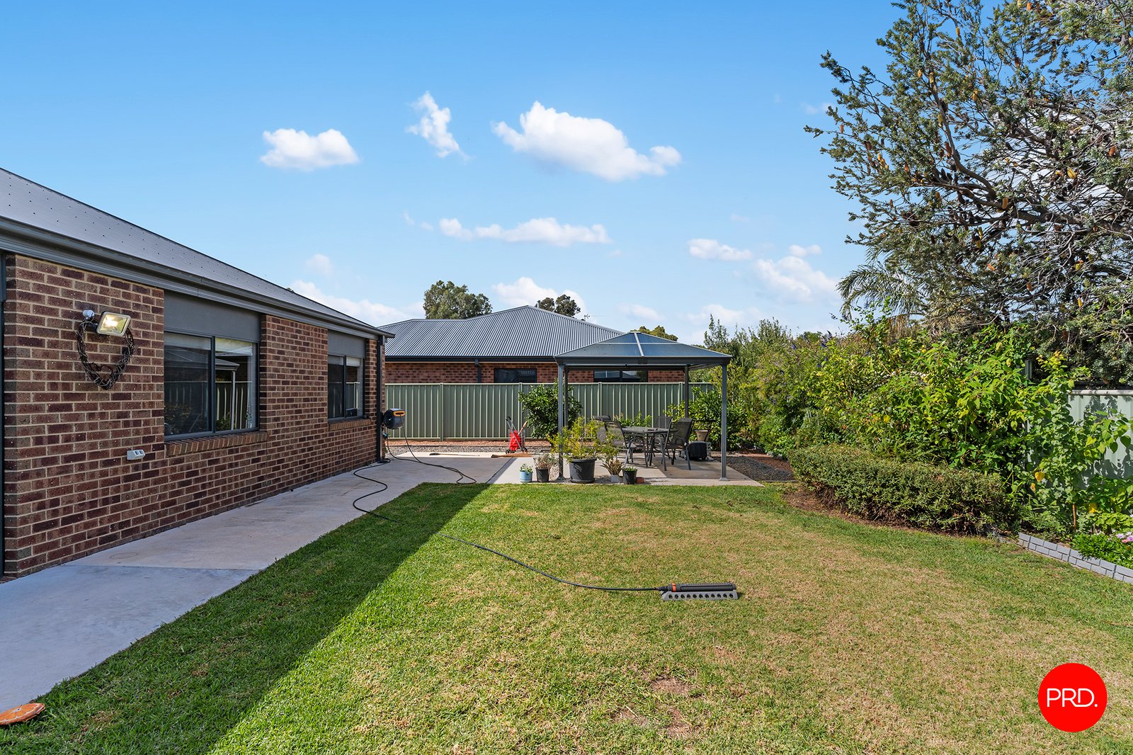 15 Cloverfields Cres  EPSOM 14