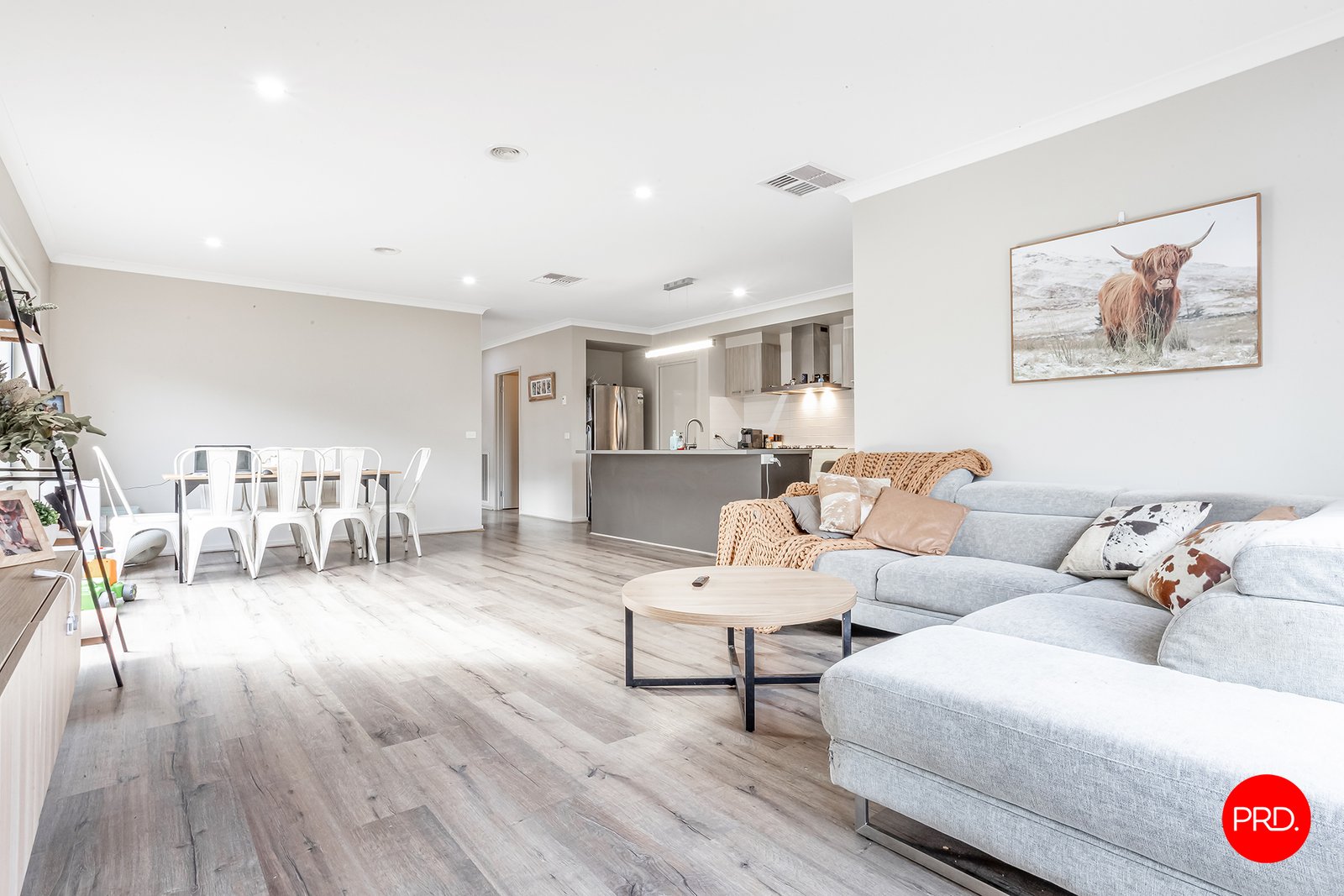 15 Cloverfields Crescent EPSOM 8